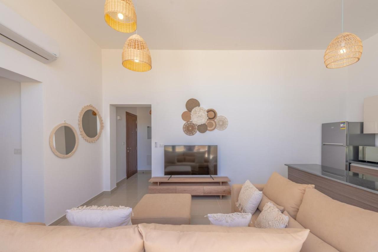 Appartamento Modern 2-bedroom Penthouse G-cribs Pool View